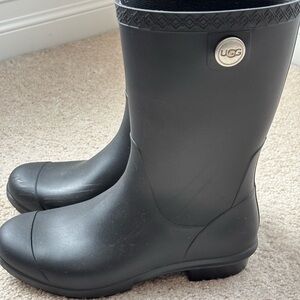 UGG Women’s Black Rubber Waterproof Boots